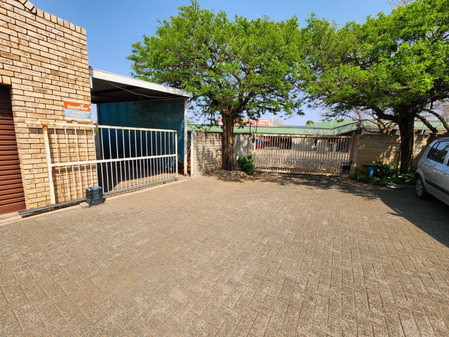 3 Bedroom Property for Sale in Uitsig Free State